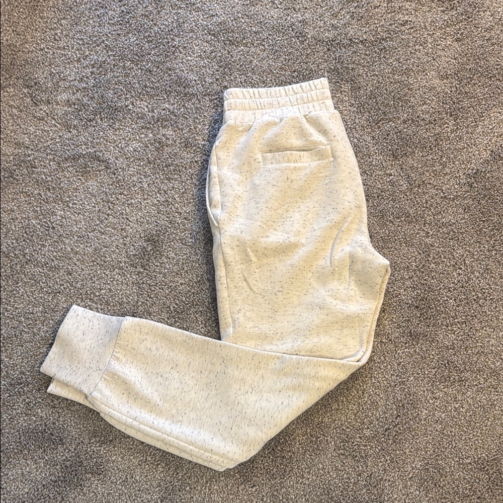 Varley double soft Joggers - light gray with speckles. Only worn twice